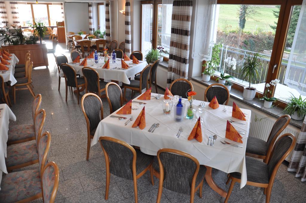 Rhoen-Hotel Sonnenhof - Restaurant & Cafe 波彭豪森 外观 照片
