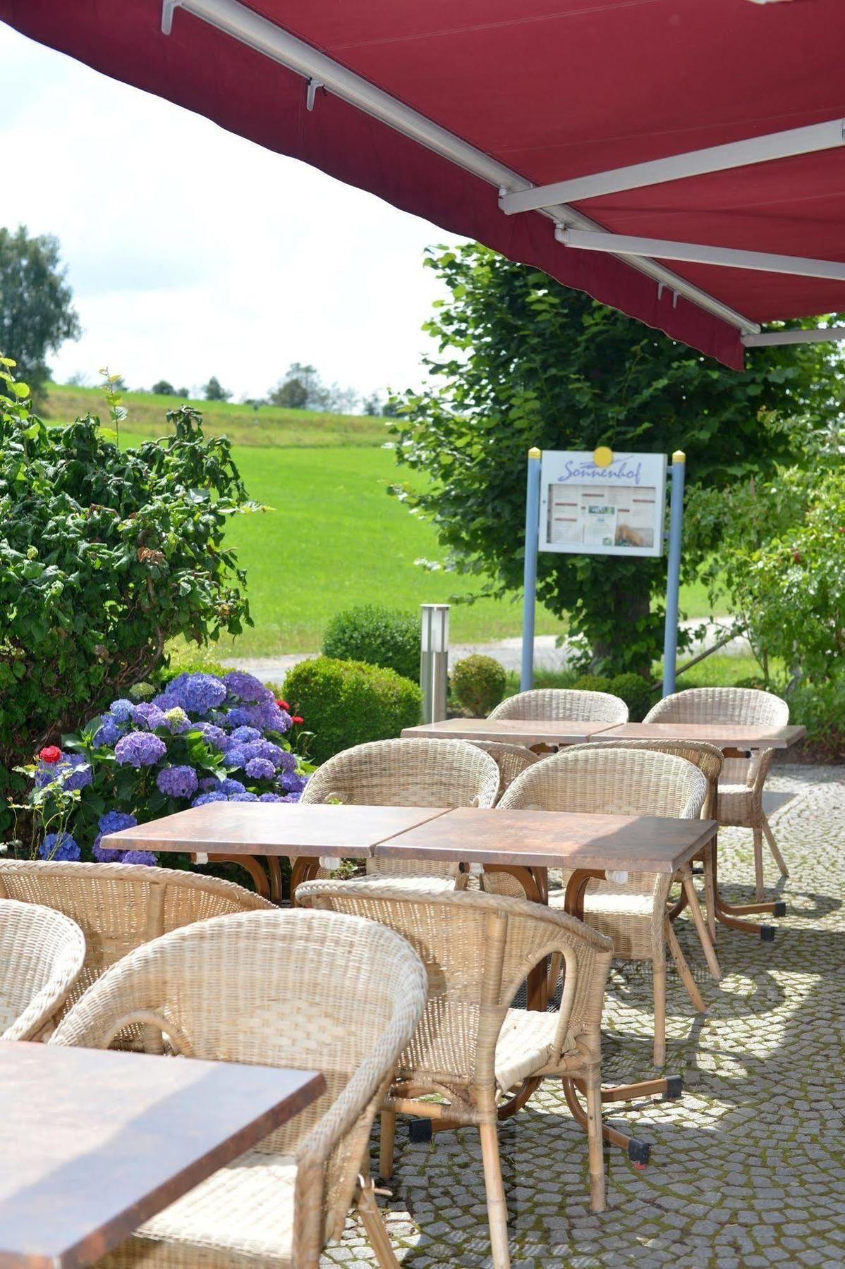 Rhoen-Hotel Sonnenhof - Restaurant & Cafe 波彭豪森 外观 照片
