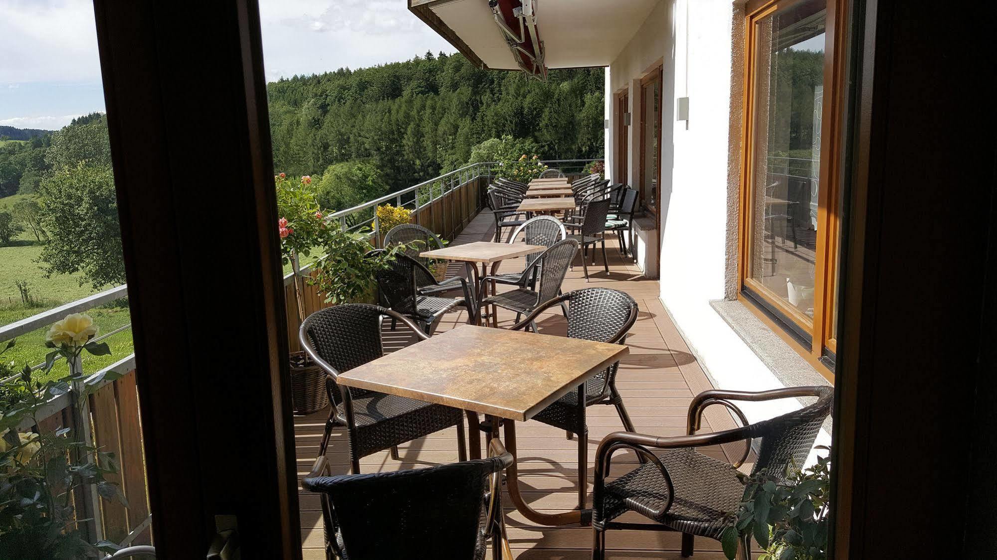 Rhoen-Hotel Sonnenhof - Restaurant & Cafe 波彭豪森 外观 照片