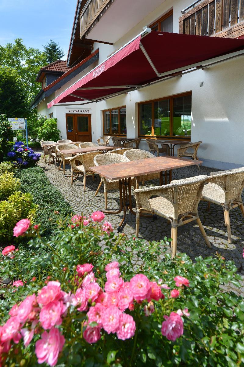 Rhoen-Hotel Sonnenhof - Restaurant & Cafe 波彭豪森 外观 照片